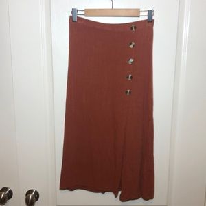 Linen midi skirt